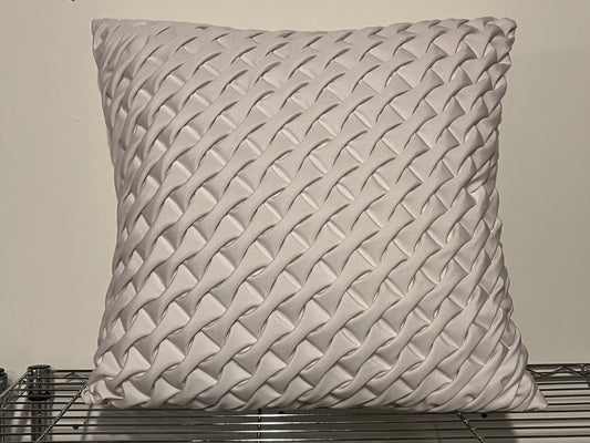 Loop Pillow 23.5" x 23.5" - Sunbrella white