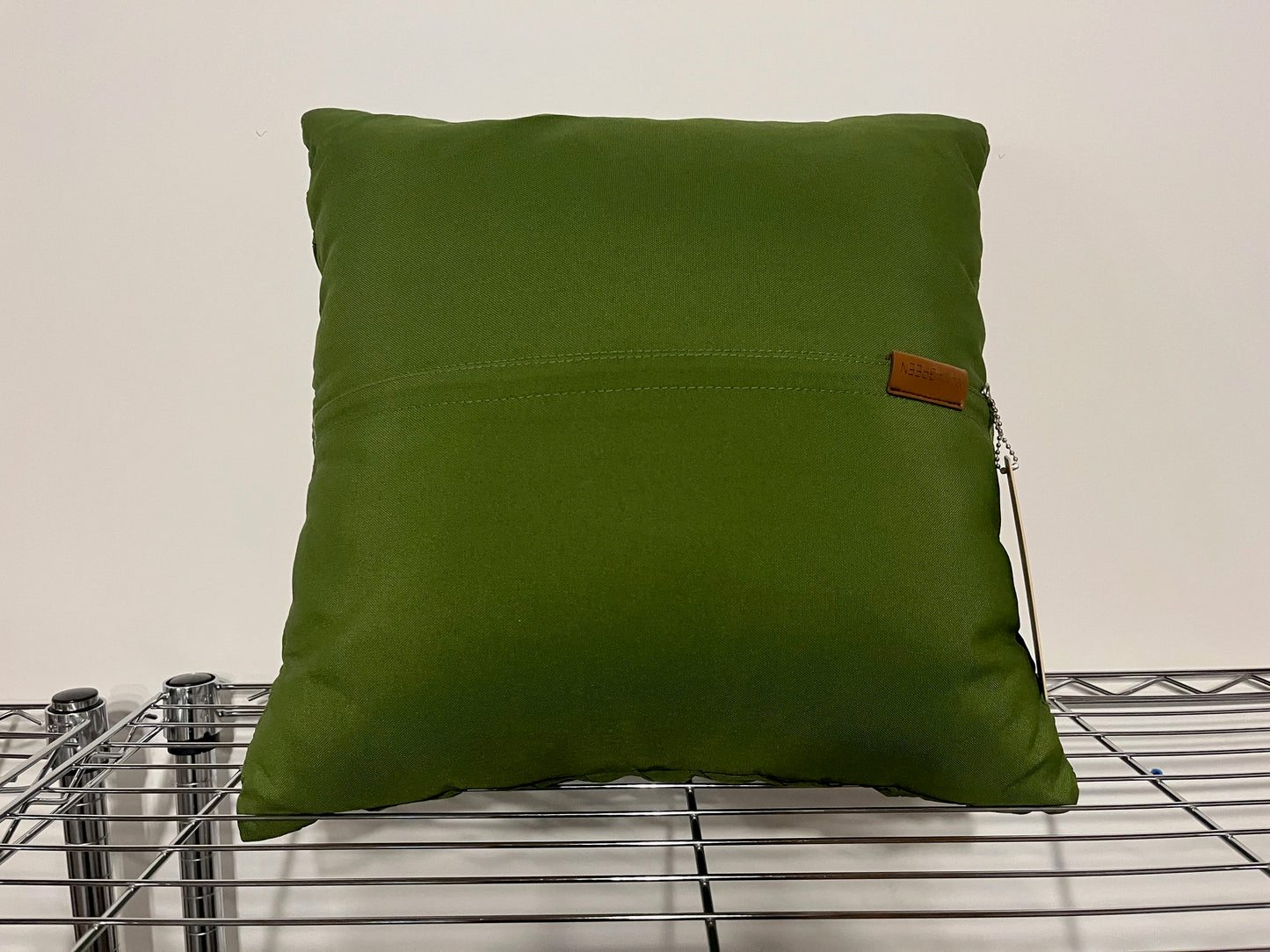 LOOP Pillow 45x45 cm Cushion Olefin Olive